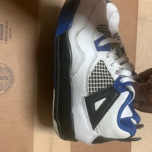Air Jordan 4 Motorsport 13c